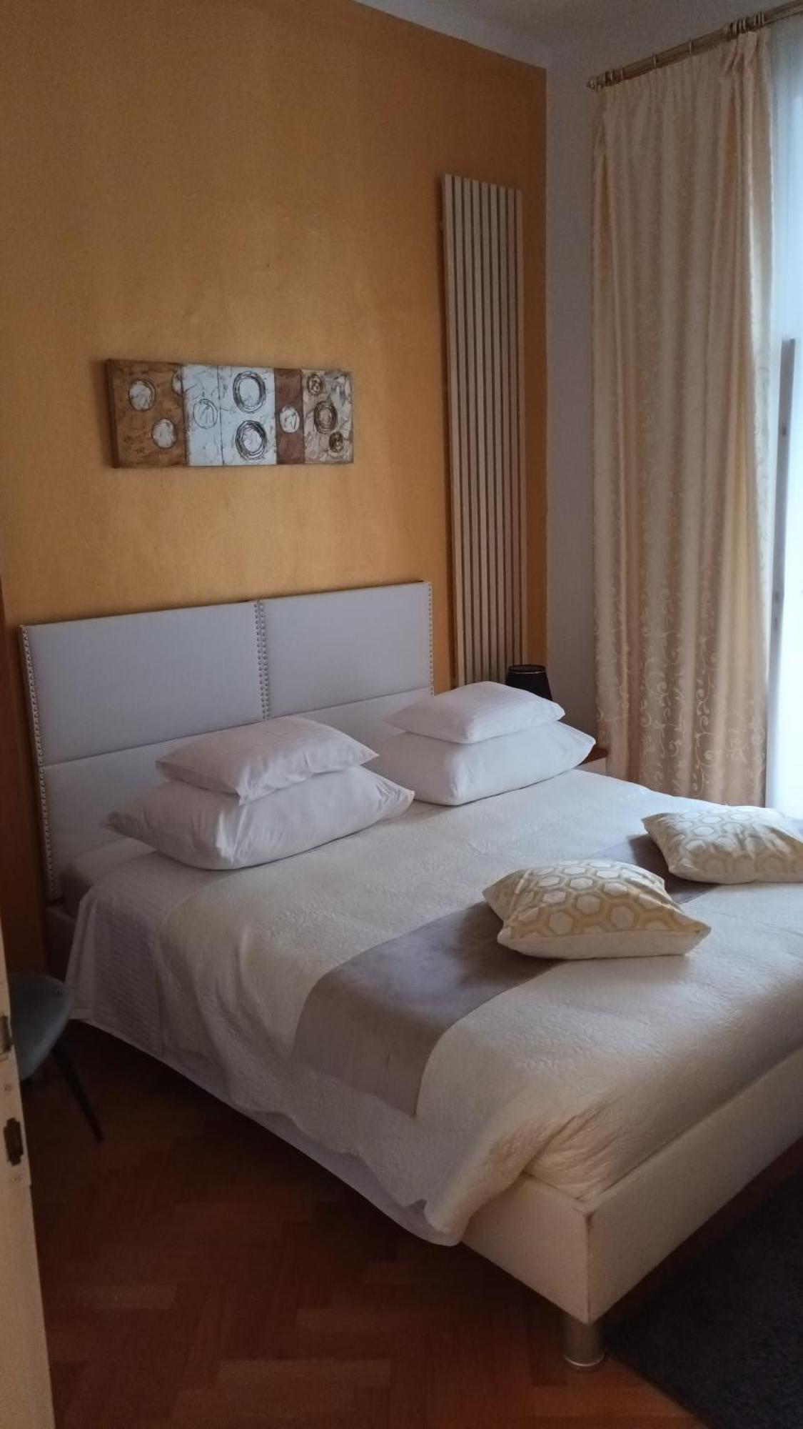 Guesthouse Vrlic Split Eksteriør billede