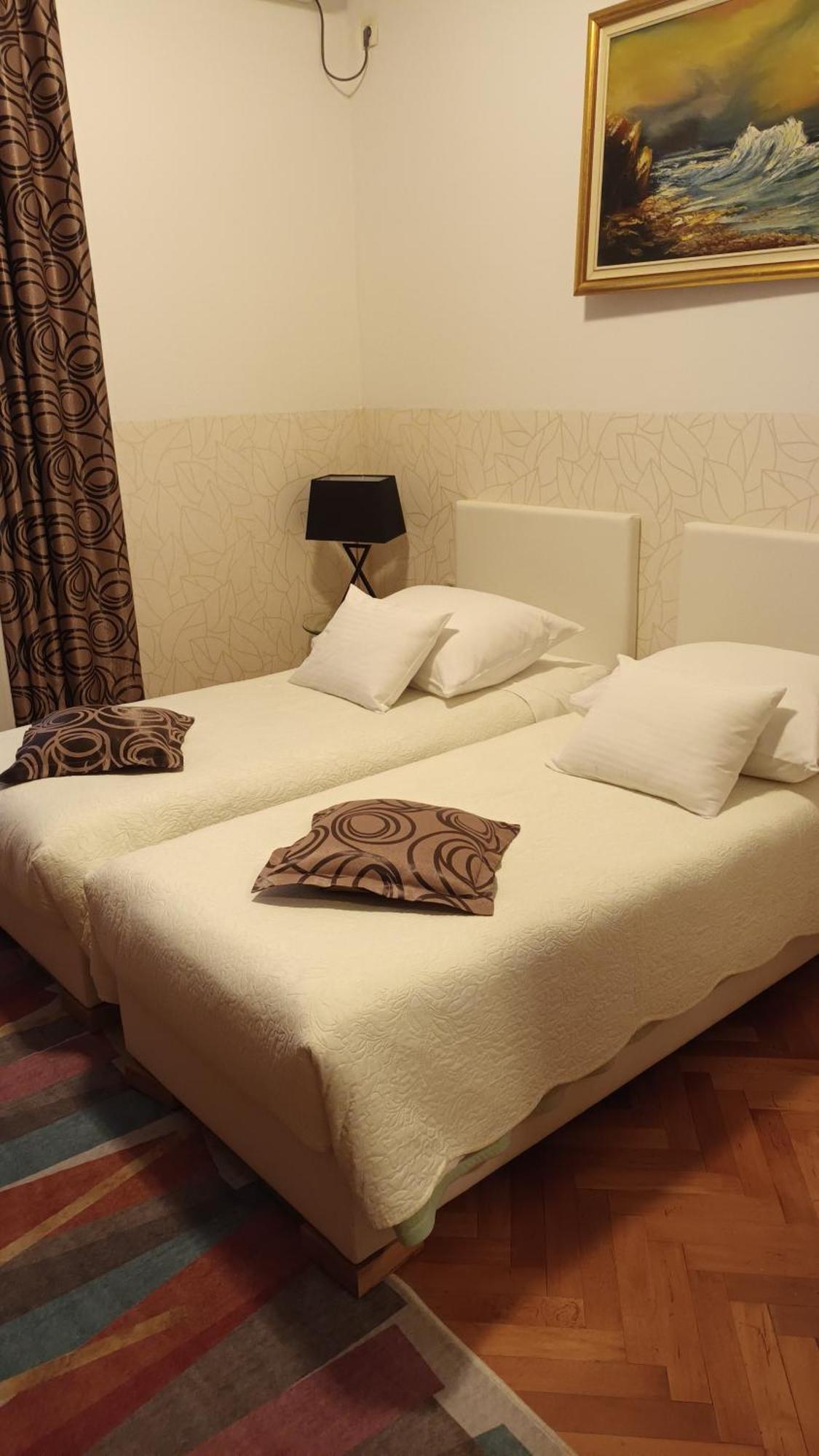 Guesthouse Vrlic Split Eksteriør billede